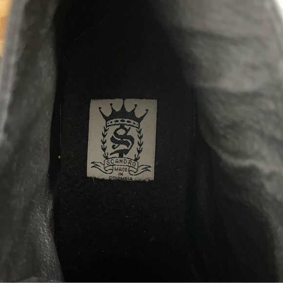 Scandro Mens Size EU 43
US 10 Black Boots Suede Uppers Lace Up - Picture 7 of 9